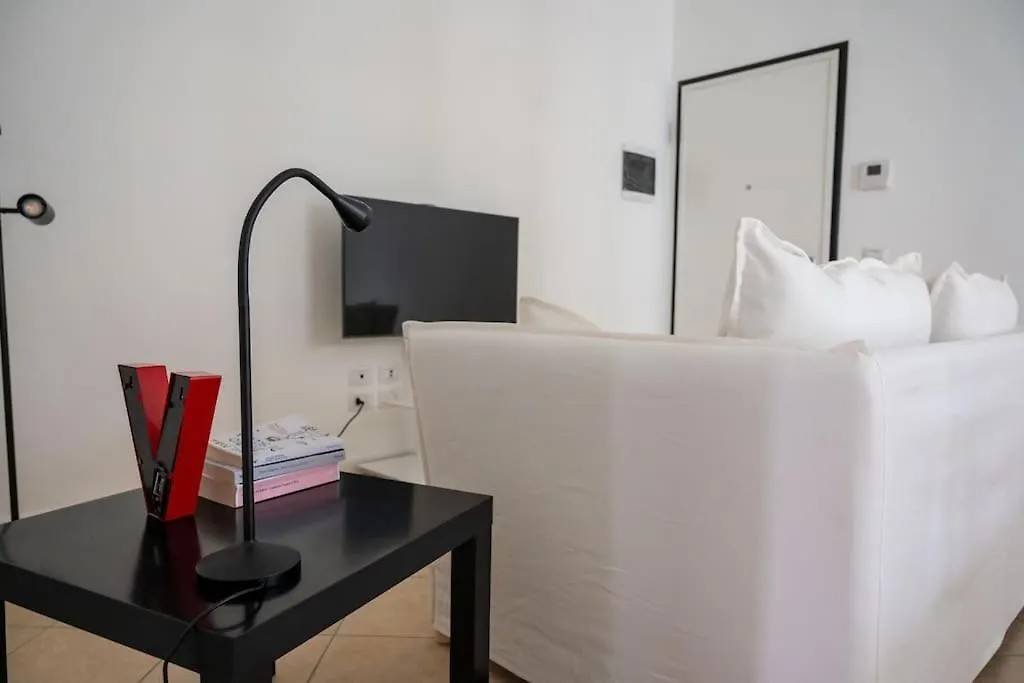 Luminoso Trilocale Affori Centro Appartement Milaan