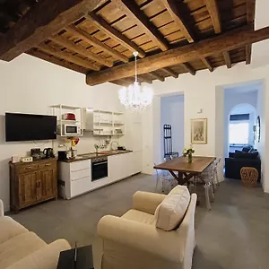  Apartamento La Tua Casa A Viadelcorso Italia