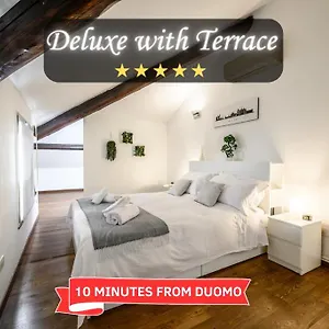 Apartamento Buenos Aires' Nest - 10 Minutes From Duomo With Terrace, Milán