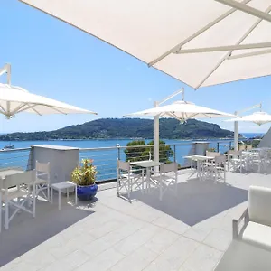 https://cristallo-park-hotel.hotelitalianriviera.com