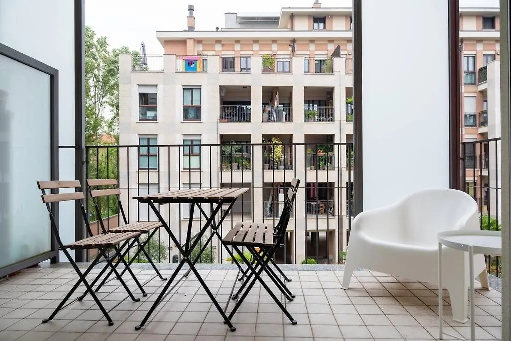 Apartament Luminoso Trilocale Affori Centro Mediolan Włochy